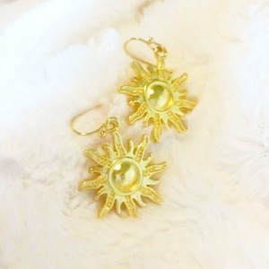 Sunshine_gold_earrings